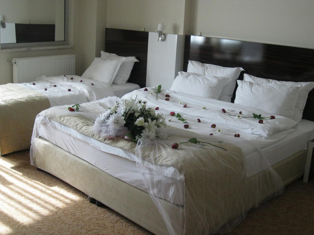 Anya Suit Otel デニズリ エクステリア 写真